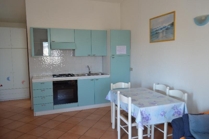 Residence Le Canne San Teodoro  Exteriör bild